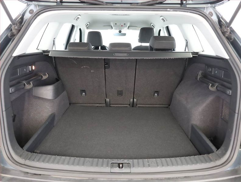 Škoda Kodiaq (2017) Ambition 1.4 TSI, Serv.kniha - fotka 16 z 17