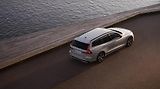 Volvo V60 (2026) B4 PLUS DARK AUT - náhled 11
