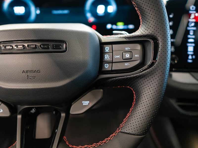 Dodge Charger (2024) 0.0 Daytona Scat Pack 670HP - fotka 14 z 35