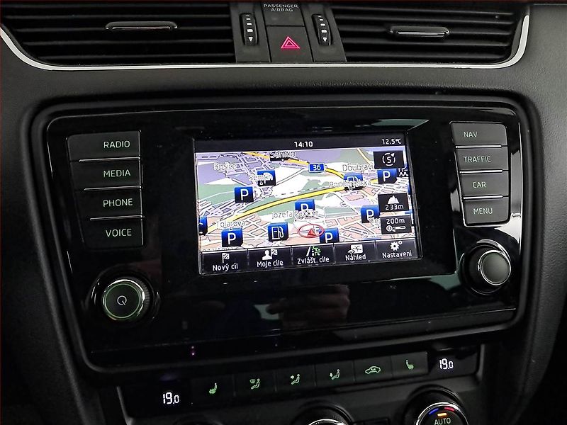 Škoda Octavia (2015) Style Plus 2.0 TDI, Automat - fotka 17 z 21