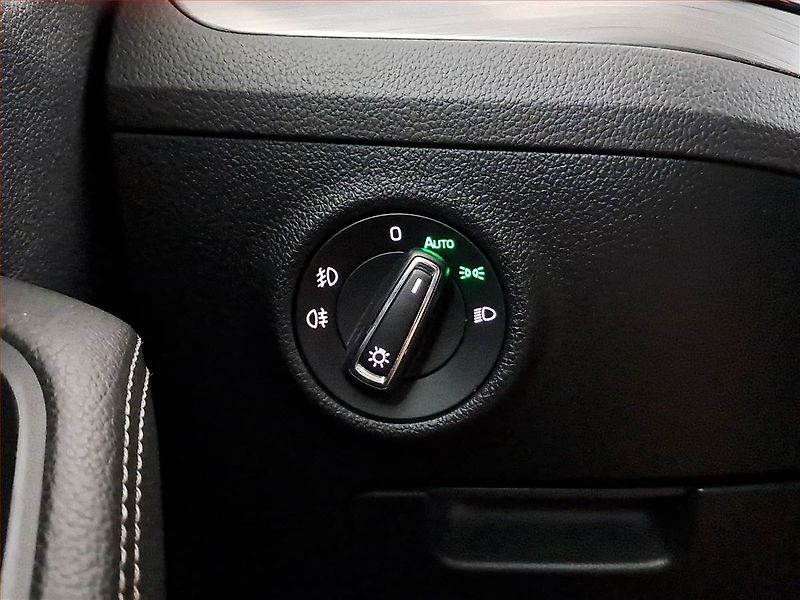 Škoda Superb (2021) Style 1.5 TSI, Automat - fotka 21 z 22