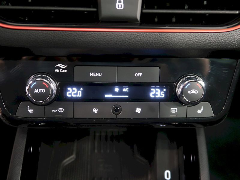 Škoda Scala (2025) MONTE CARLO 1.5TSI 110KW DSG - fotka 30 z 40
