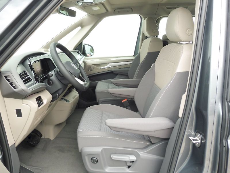 Volkswagen Multivan (2025) Long Life 2,0 TDI 110kW DSG - fotka 7 z 30