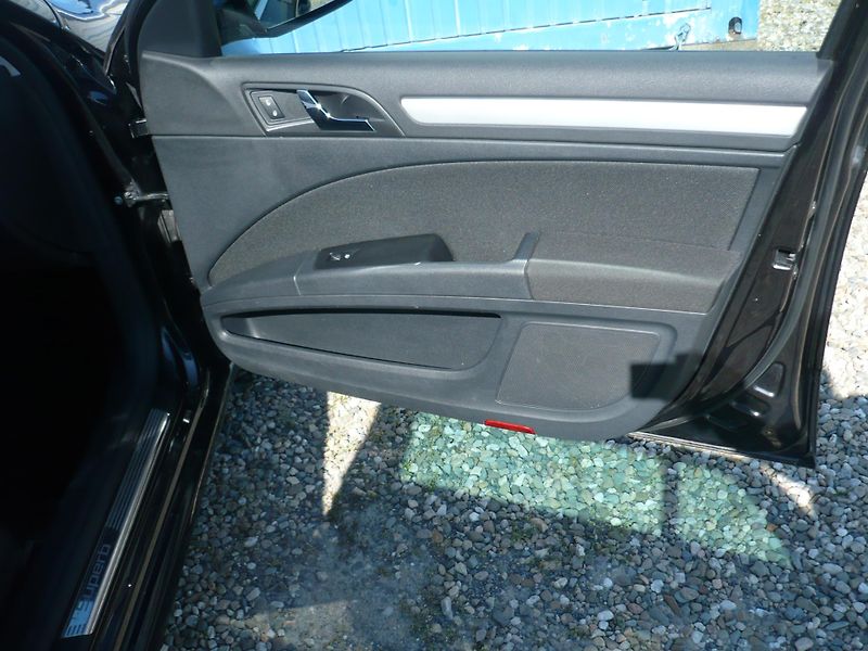 Škoda Superb 2.0TDI 103Kw Serviska DSG Klim - fotka 25 z 29