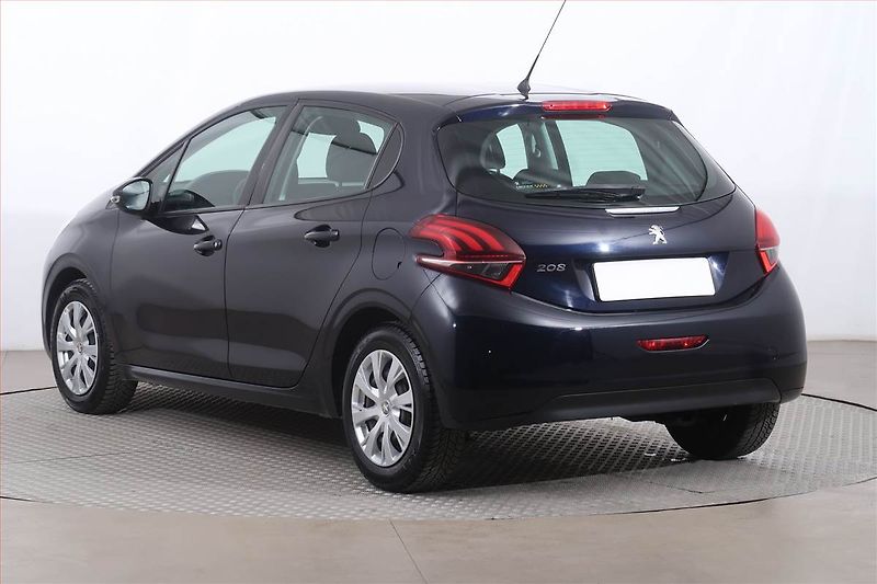 Peugeot 208 (2018) 1.2 PureTech, Serv.kniha - fotka 4 z 17