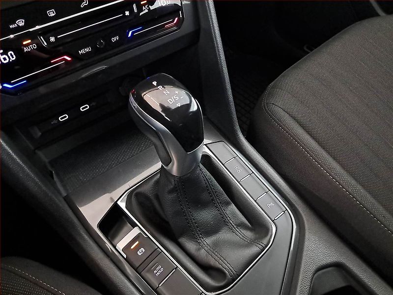 Volkswagen Tiguan Allspace (2023) Life 1.5 TSI - fotka 25 z 30