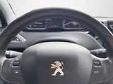 Peugeot 2008 (2018) 1.2i 60 kW PureTech Active - náhled 10
