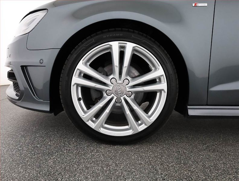 Audi A3 (2015) S-Line 2.0 TDI, Automat - fotka 19 z 19