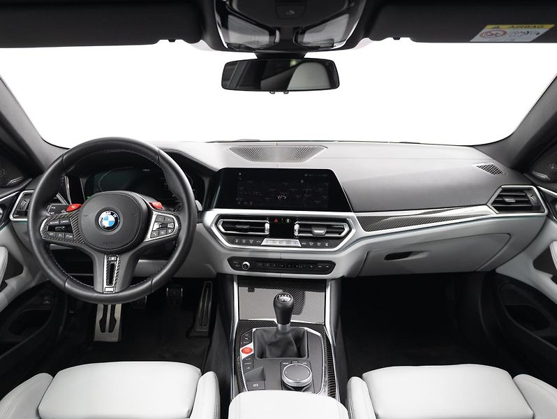 BMW M4 - fotka 13 z 22