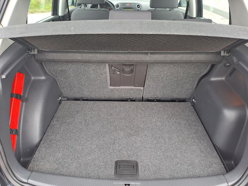 Volkswagen Golf Plus (2005) 1.9 TDi, SERVISKA - fotka 31 z 31