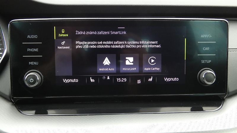 Škoda Octavia 1.5 TSI 110kW DSG Ambition - fotka 14 z 22
