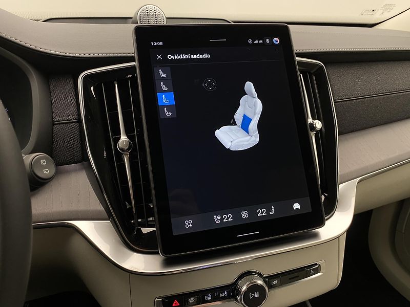 Volvo XC90 (2026) B5 AWD AUT BRIGHT PLUS 7míst - fotka 65 z 68