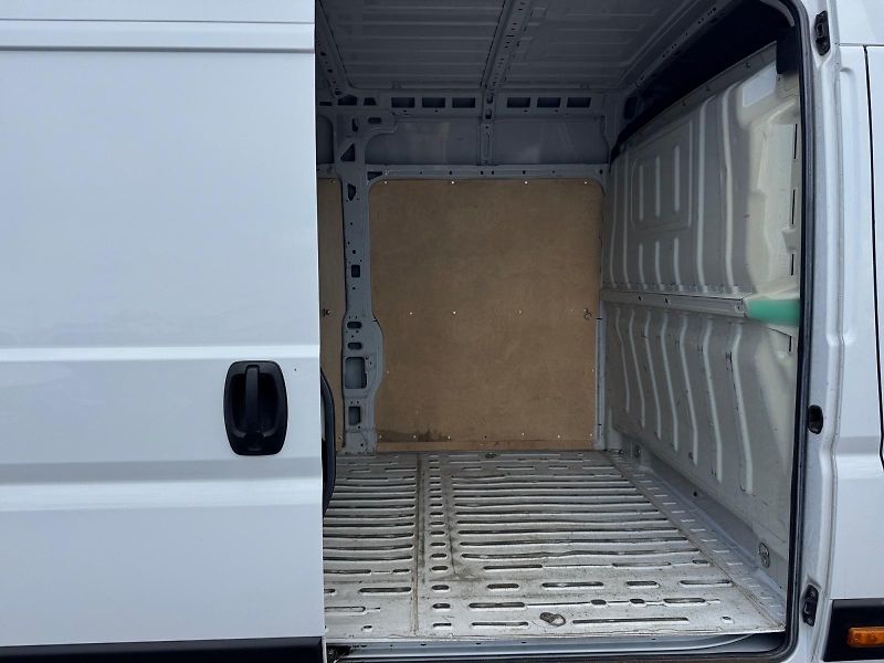 Peugeot Boxer (2023) L4H2 ACTIVE 2.2CDTI 103kW CZ  - fotka 7 z 11