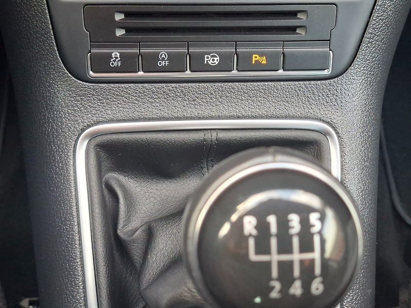 Volkswagen Tiguan (2014) 2.0TDI 103kW 6MAN - fotka 17 z 47
