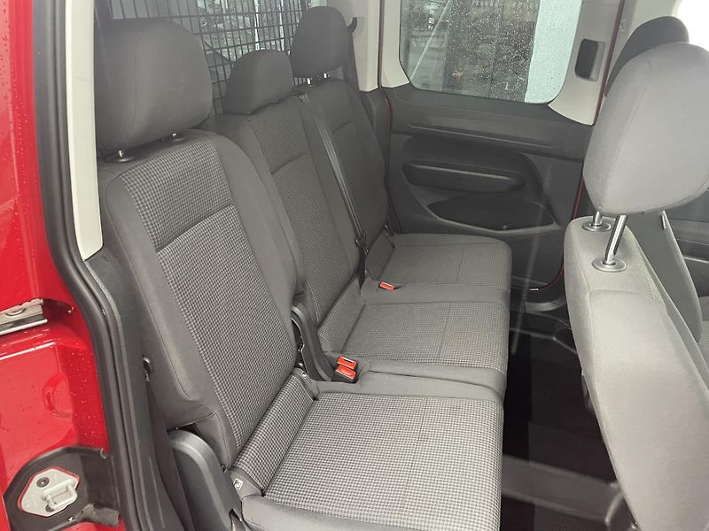 Volkswagen Caddy (2024) 1.5TSI 84kW - fotka 6 z 21
