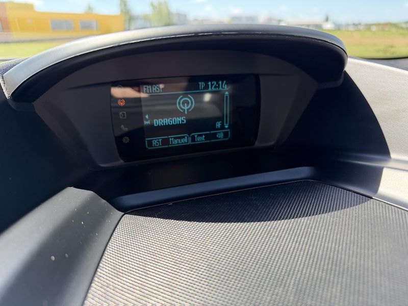 Ford Kuga 1.6 EB TITANIUM ROZVODY TAŽNÉ - fotka 21 z 39