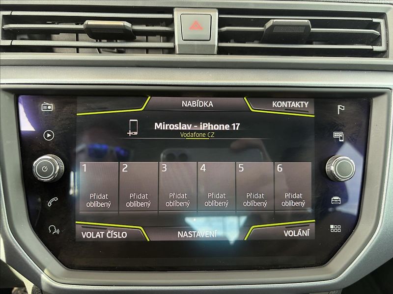 Seat Arona 1,0 TSi  ACC,Kessy,Tažné,Navig - fotka 20 z 50