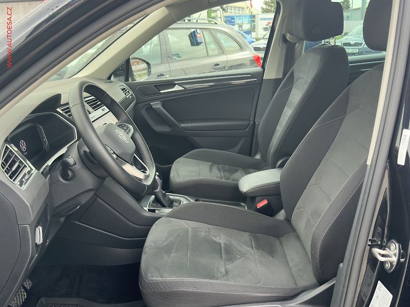 Volkswagen Tiguan (2021) 2.0 TDi 4x4, DSG, LED, kamera - fotka 9 z 21