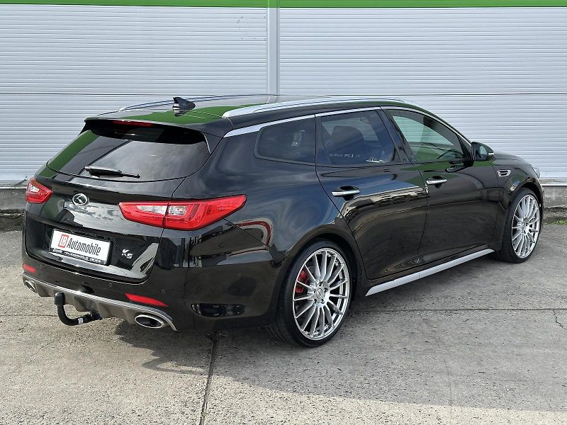 Kia Optima GT 2.0TGDi H-Matic Sportswagon - fotka 4 z 57