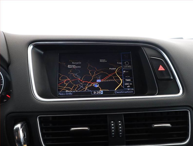 Audi Q5 (2009) 3.0 TDI, 4X4, Automat, Navi - fotka 11 z 16
