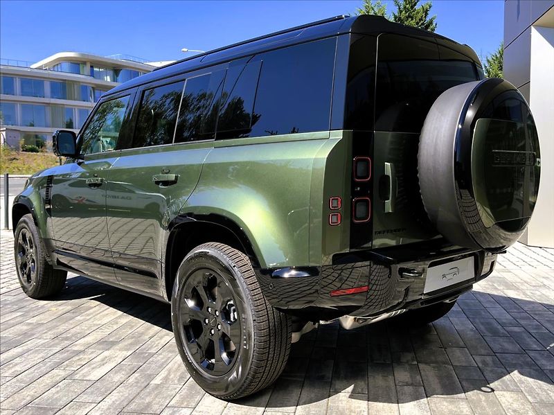 Land Rover Defender (2026) 110 D350 X-DYNAMIC HSE - fotka 4 z 28