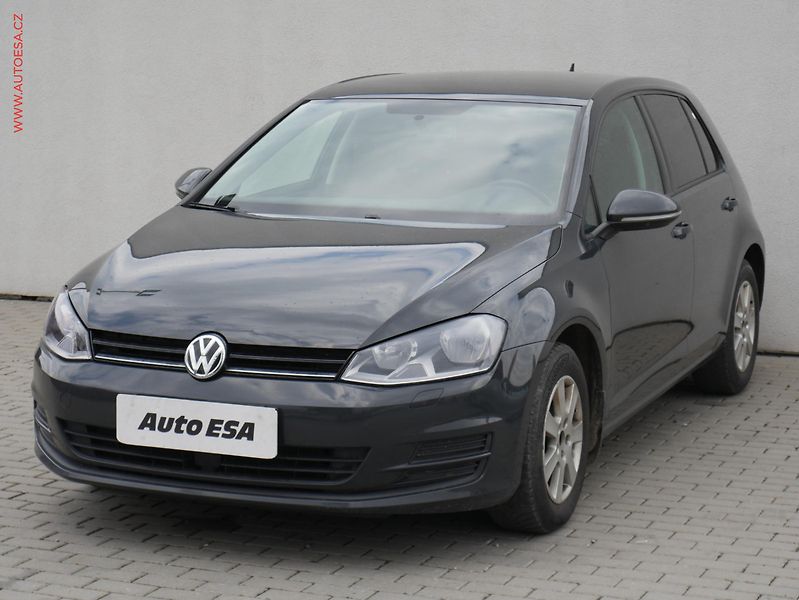 Volkswagen Golf (2014) 1.2TSi, Comfortline - fotka 3 z 16