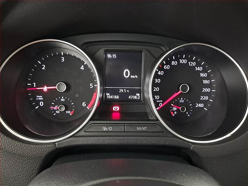 Volkswagen Polo (2015) 1.4 TDI, Tempomat - fotka 11 z 19