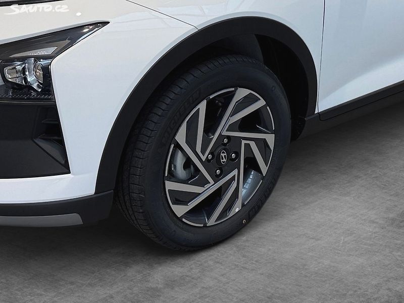 Hyundai Bayon 1,2I MT WAVE - fotka 12 z 12