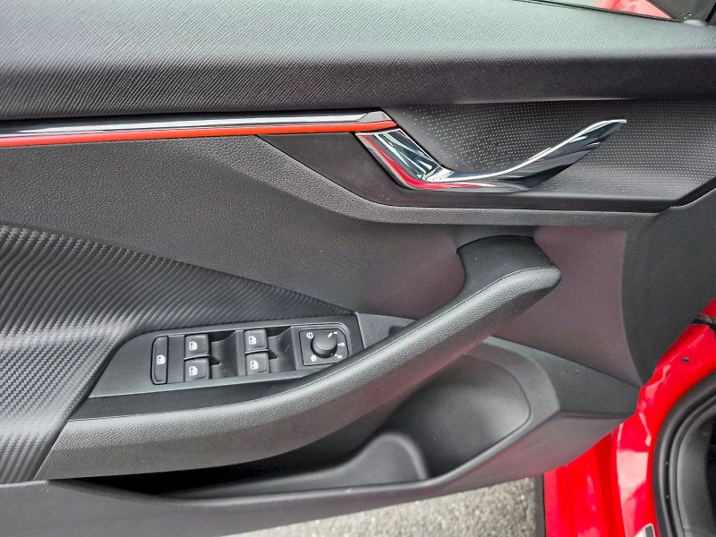 Škoda Kamiq (2024) Monte Carlo 1.0 TSI 85kW DSG - fotka 11 z 33