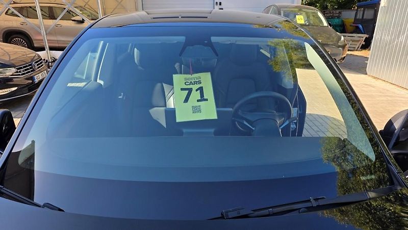 Tesla Model Y (2023) LR AWD DE Záruka SoH 93% - fotka 35 z 37