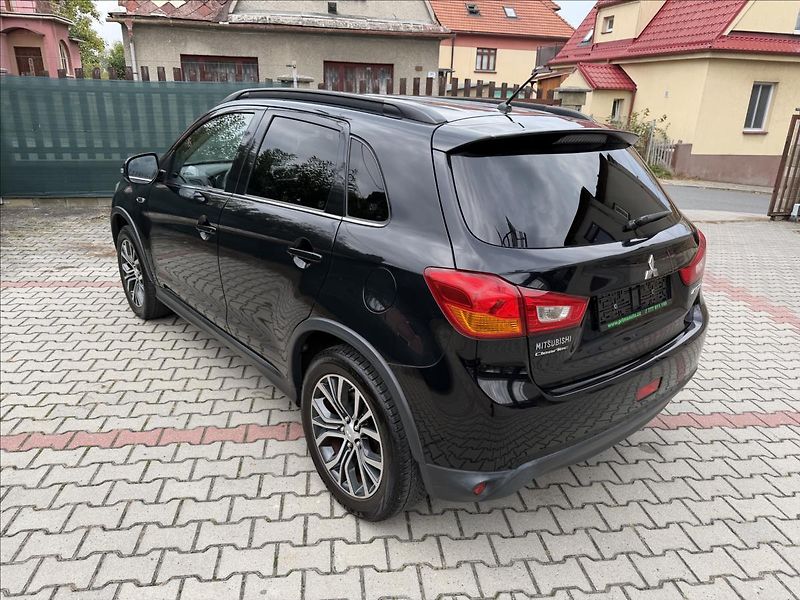 Mitsubishi ASX 1,6 TOP - fotka 7 z 24