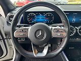 Mercedes-Benz GLB 200d 4MATIC AMG paket - náhled 8
