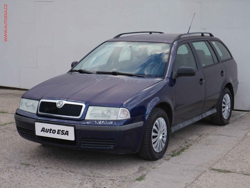 Škoda Octavia (2001) 1.6 i, AC, TZ, tempo - fotka 3 z 15