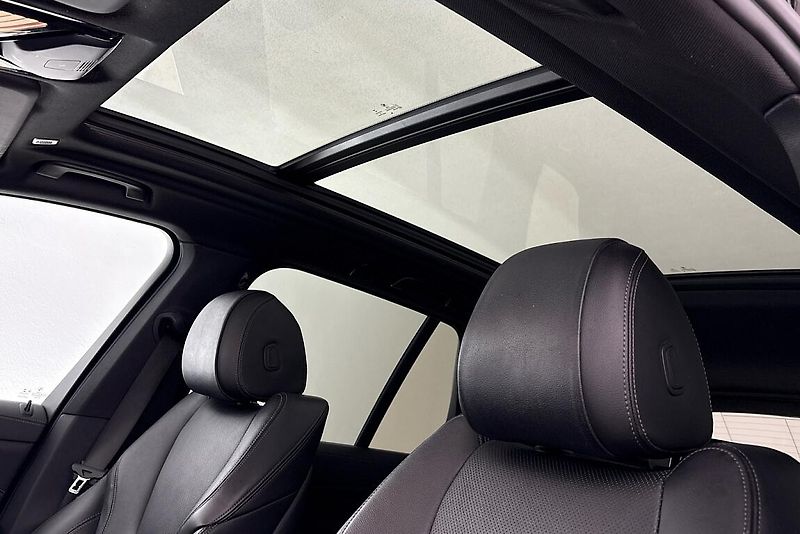 BMW X5 xDrive30d - fotka 19 z 19