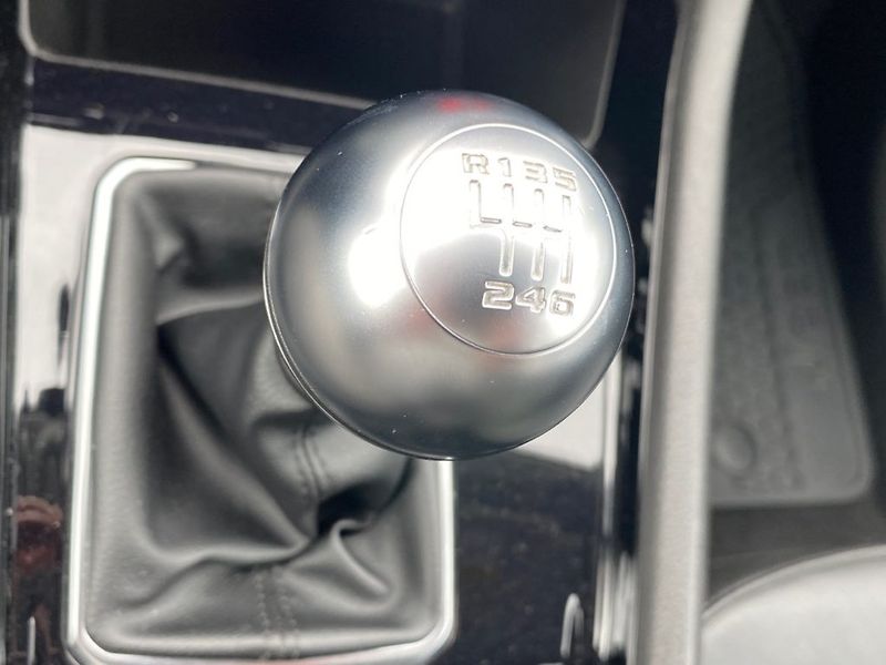 Jeep Compass (2024) 1,6 Limited MT6 (96kW) NM - fotka 25 z 34