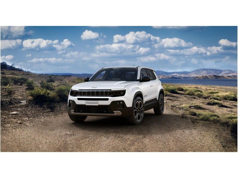 Jeep Avenger (2026) 1.2 T e-Hybrid AT 110k Summit - fotografie inzerátu