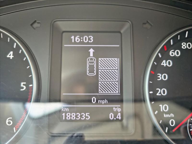 Volkswagen Caddy 2,0 TDI - fotka 15 z 22