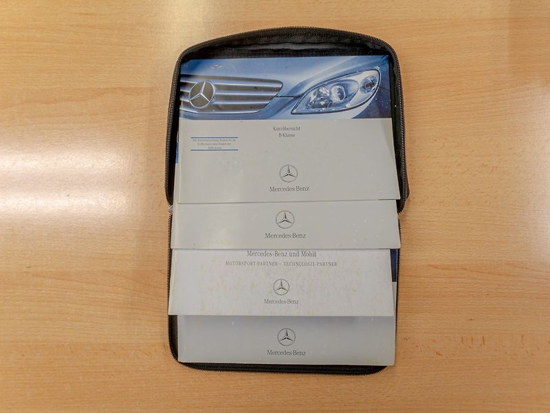 Mercedes-Benz Třídy B (2008) 200 100KW – 2x KOLA - fotka 33 z 33