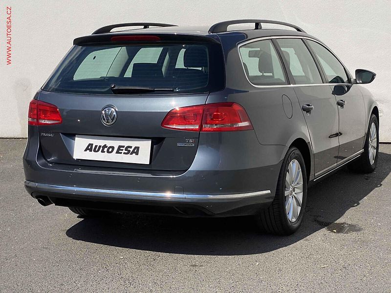 Volkswagen Passat (2012) 1.4 TSi, Comfortline, +kola - fotka 4 z 19