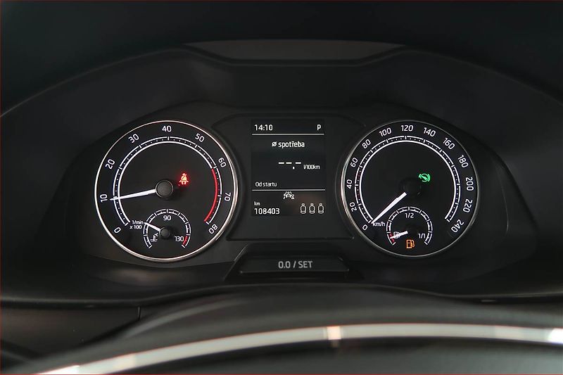 Škoda Scala (2023) 1.5 TSI, Automat, ČR,1.maj - fotka 11 z 16