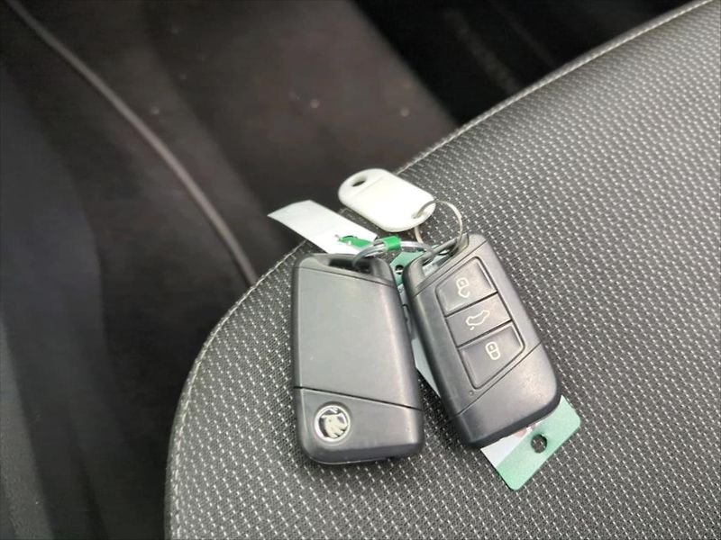 Škoda Kodiaq 2,0 TDI VIRTUÁL SIDE ASSIST - fotka 9 z 11