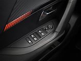 Peugeot 2008 (2020) 1.2 PureTech, ČR,1.maj - náhled 15