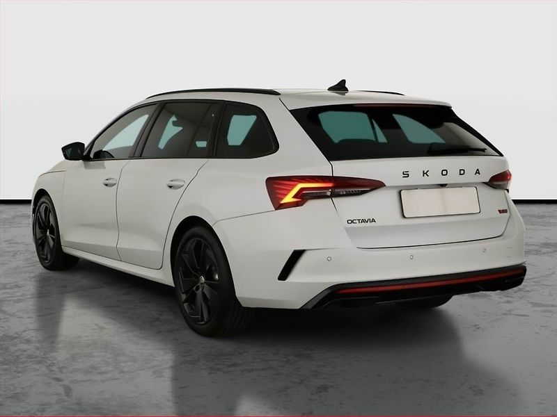 Škoda Octavia (2025) RS 2.0 TSI, RS, Navigace - fotka 4 z 18