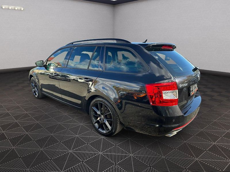 Škoda Octavia (2015) RS 2,0TDI 135Kw - fotka 5 z 32
