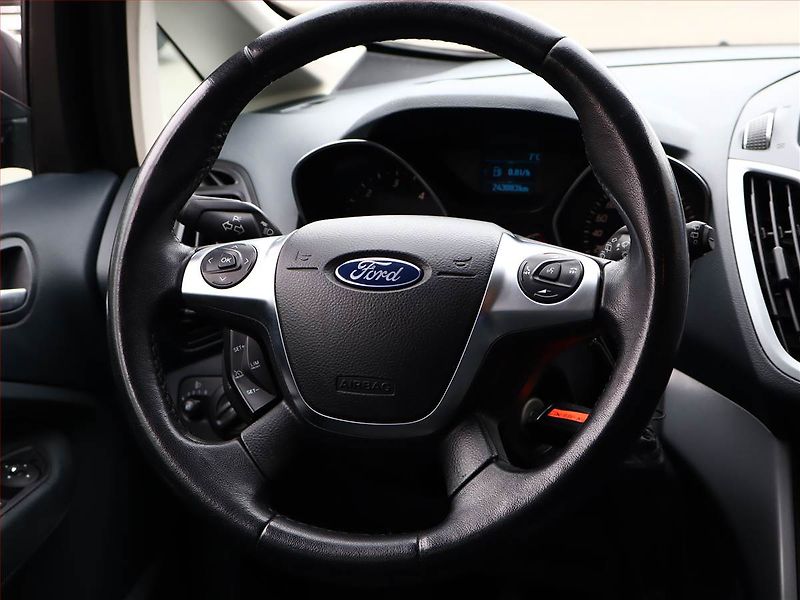 Ford C-MAX (2014) 1.6 TDCi, slušný stav - fotka 12 z 13