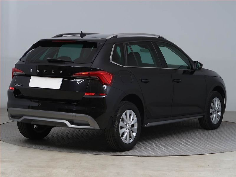 Škoda Kamiq (2022) Style 1.0 TSI - fotka 5 z 16