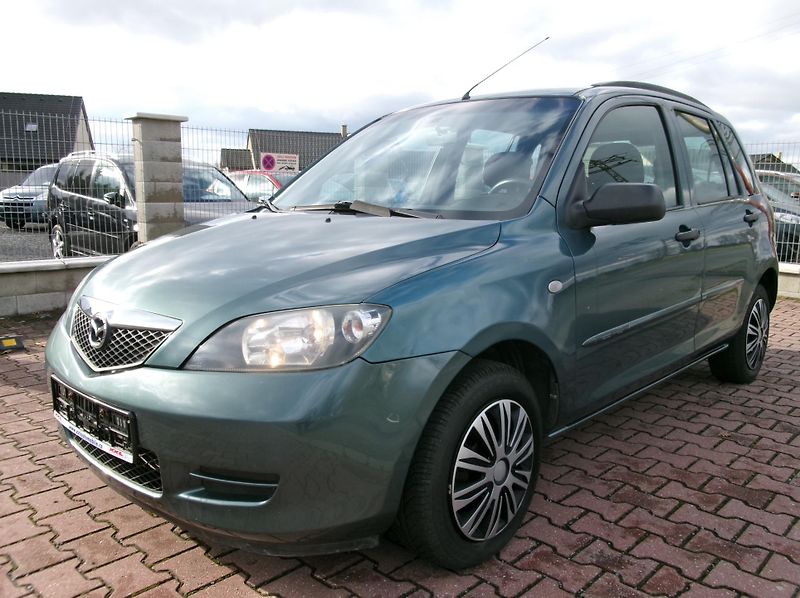 Mazda 2 1,4 D 50 KW 1 MAJITEL  - fotka 2 z 29