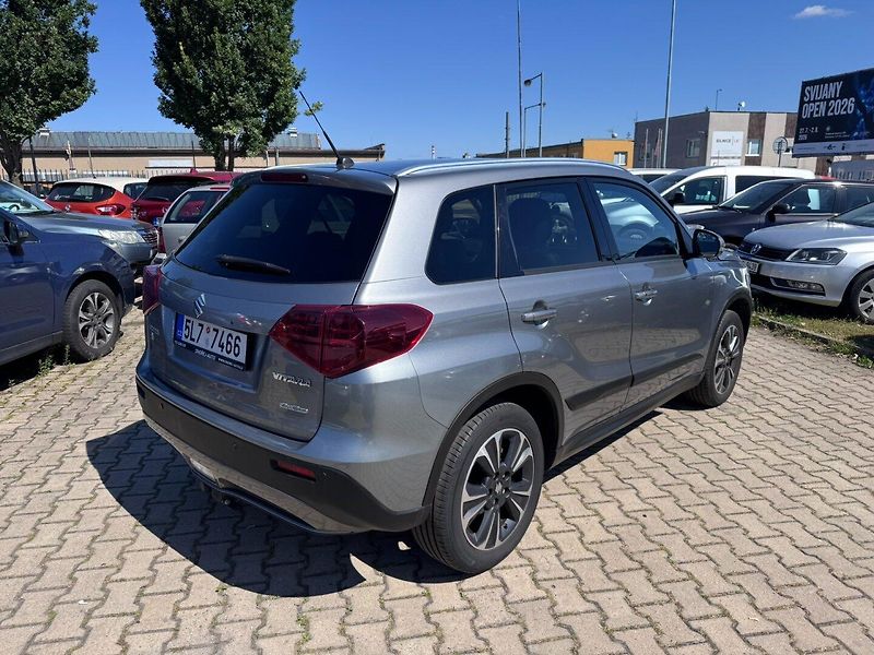 Suzuki Vitara (2019) 4X4 103 KW BOOS. TAŽNÉ 1.MAJ - fotka 5 z 50