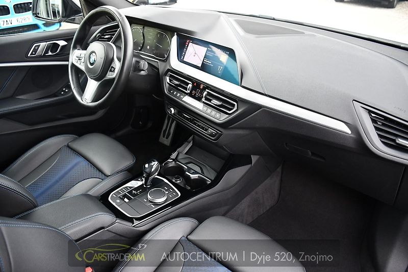 BMW Řada 2 218d M-SPORT 1M ČR TAŽNÉ - fotka 15 z 49