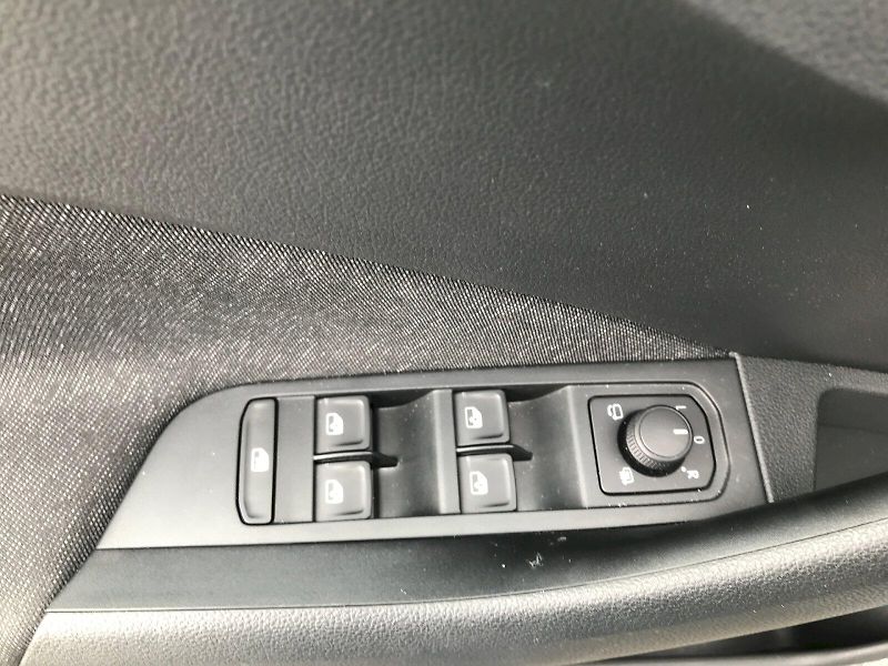 Škoda Kamiq (2024) 1.0 TSi - 85 kW, TOP SELECTION - fotka 19 z 20